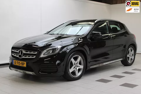Mercedes-Benz GLA-klasse 180|AMG Line|Automaat|PDC|Stoelverwarming