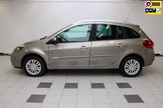 Renault Clio Estate 1.2 TCE Collection - Distr.riem 09/2023 reeds vervangen, Trekhaak, Cruisecontrol, Airco en NAP