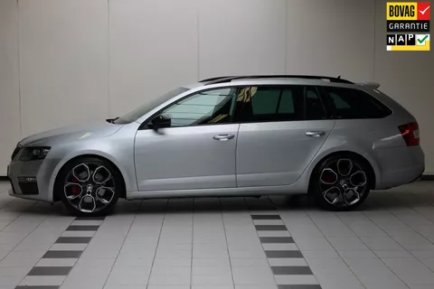 Škoda Octavia Combi 2.0 TSI RS*Vol Opties*Panoramadak*Trekhaak*Nap*