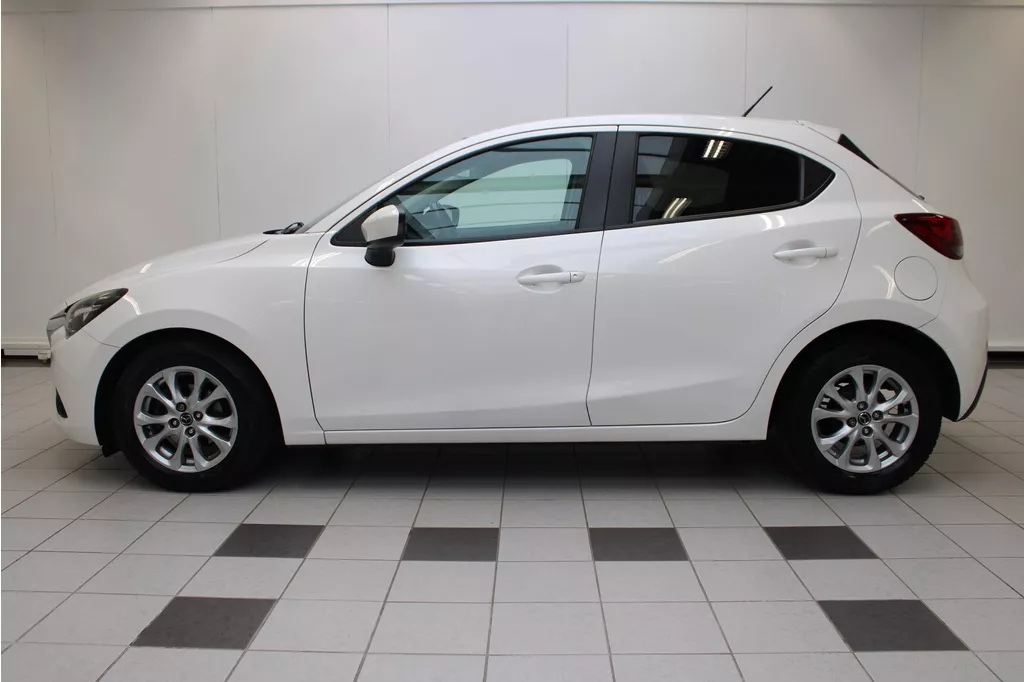 Mazda 2 1.5 Skyactiv-G Intro Edition - Airco, Cruise, Parkeersensoren en NAP