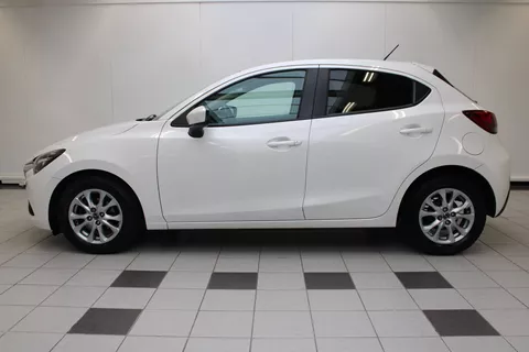 Mazda 2 1.5 Skyactiv-G Intro Edition - Airco, Cruise, Parkeersensoren en NAP