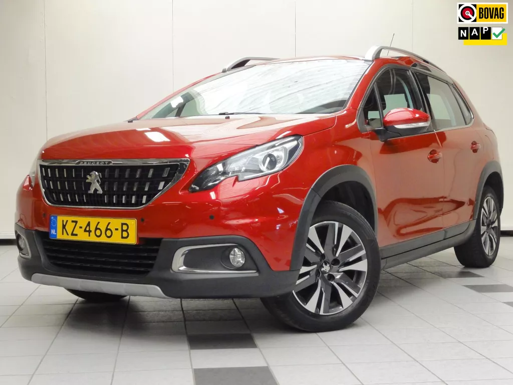 Peugeot 2008 1.2 PureTech Allure - Camera, Trekhaak, Automaat en NAP