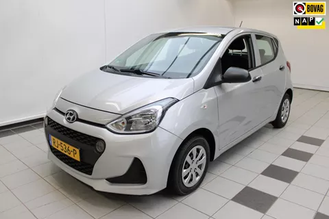 Hyundai I10 1.0i i-Motion - Airco en NAP