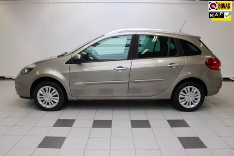 Renault Clio Estate 1.2 TCE Collection - Distr.riem 09/2023 reeds vervangen, Trekhaak, Cruisecontrol, Airco en NAP